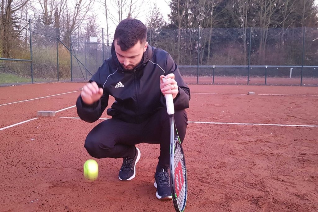 mario testing bounce in tennis balls